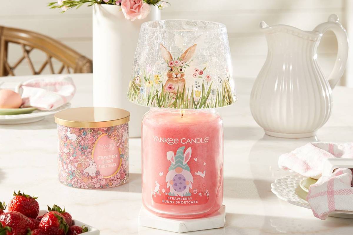 Easter Table Decor